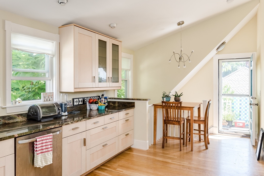 2 bed, 1 bath apartment for rent at 50 Waterhouse St Unit 3, Teele Square — photo 2 of 24