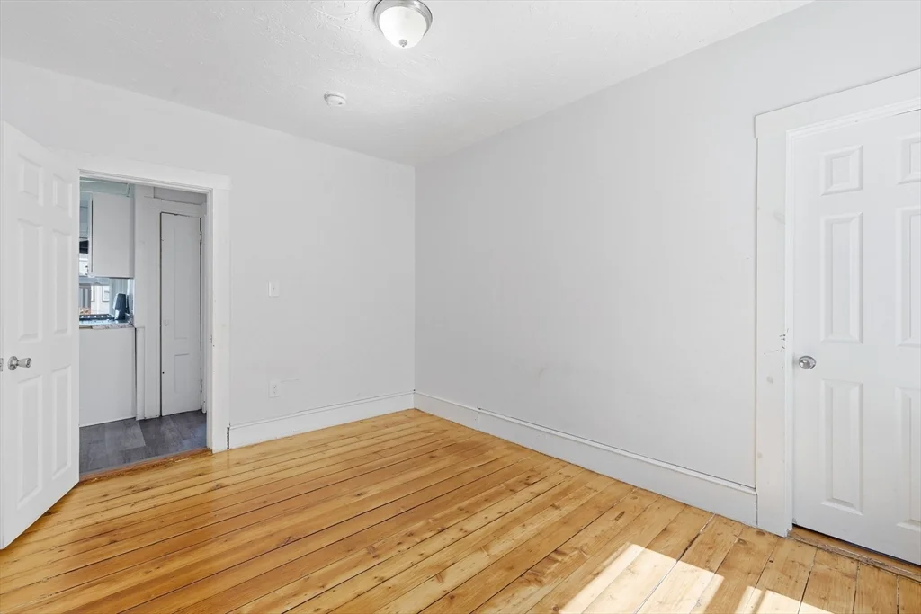 3 bed, 1 bath apartment for rent at 50 West St Unit 3, Fitchburg — photo 13 of 18