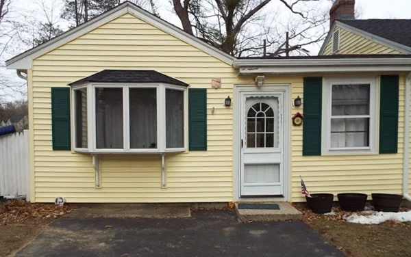 1 bed, 1 bath apartment for rent at 50 West St Unit B, Medway