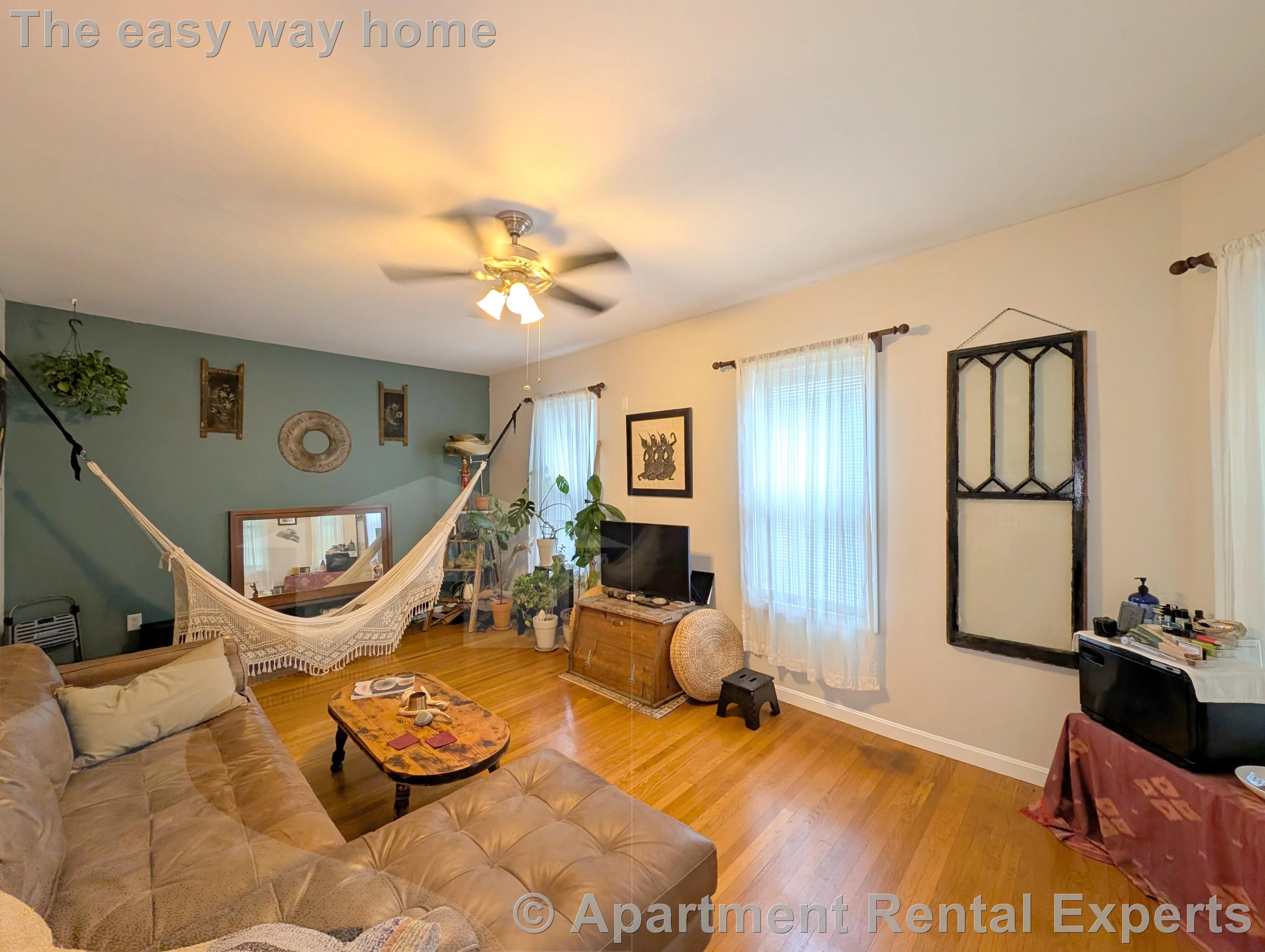2 bed, 1 bath apartment for rent at 50 William St Unit 2, Magoun Square — photo 4 of 11
