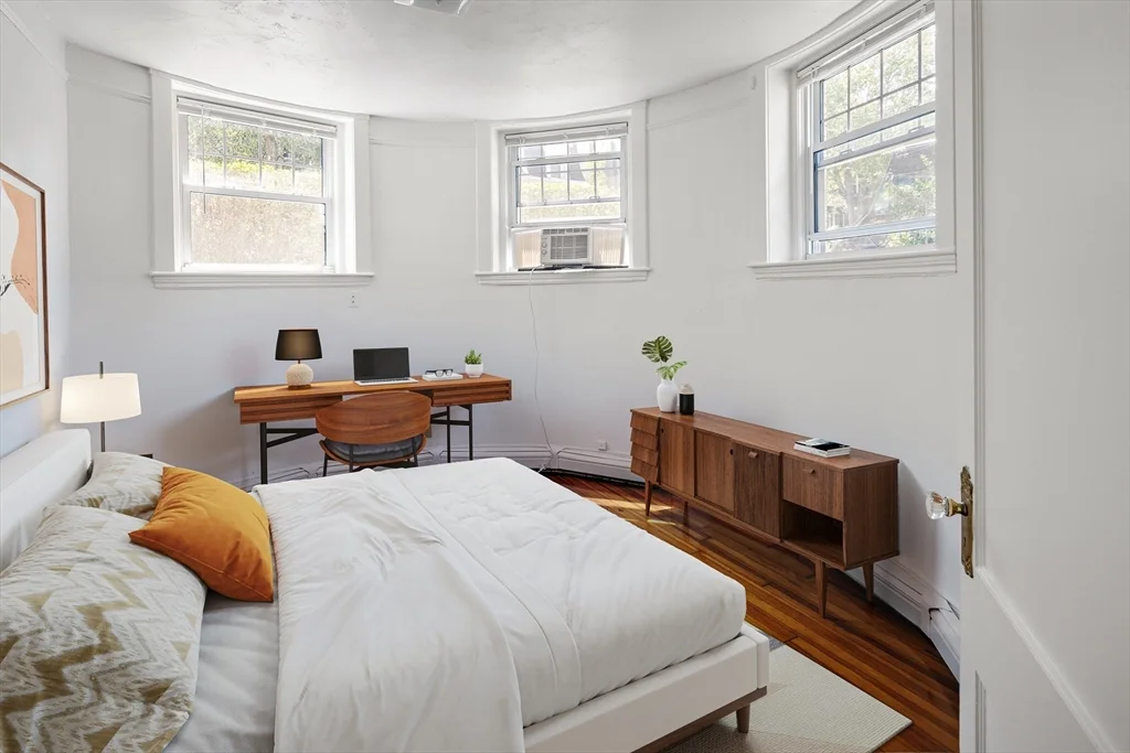 1 bed, 1 bath apartment for rent at 50 Williams St Unit 50B, Coolidge Corner — photo 5 of 8