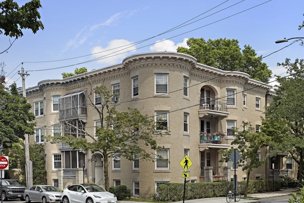 1 bed, 1 bath apartment for rent at 50 Williams St Unit 50B, Coolidge Corner — photo 8 of 8