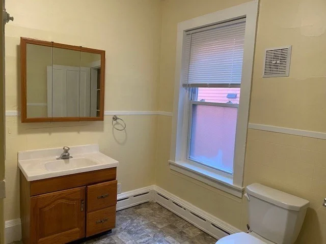 2 bed, 1 bath apartment for rent at 50 Williams St Unit N/A, Northampton — photo 14 of 15