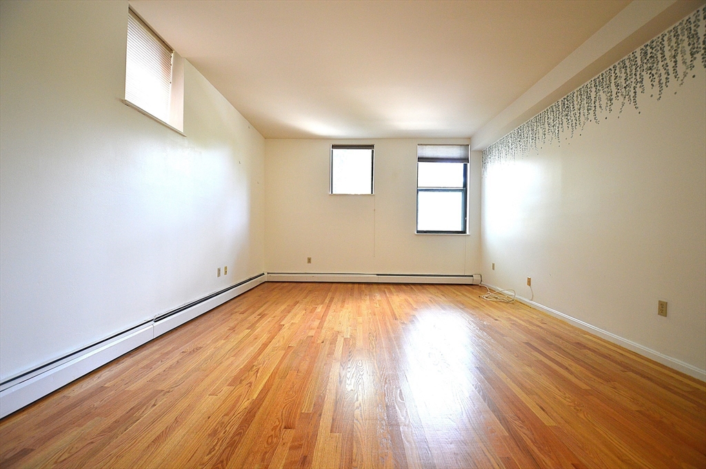 2 bed, 2 bath apartment for rent at 50 Winchester St Unit 206, Coolidge Corner — photo 8 of 13