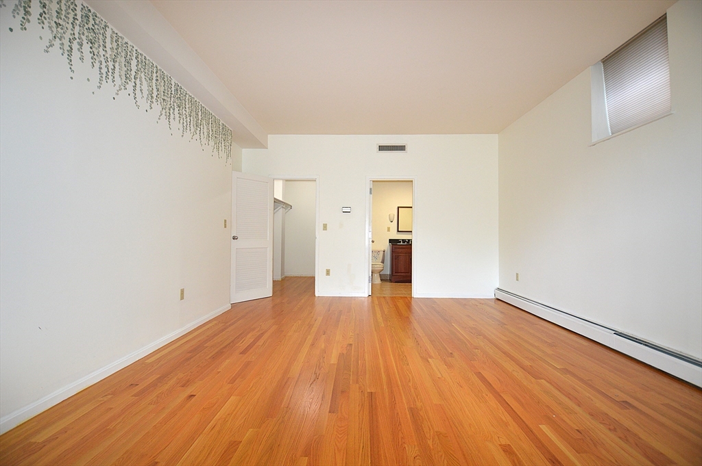 2 bed, 2 bath apartment for rent at 50 Winchester St Unit 206, Coolidge Corner — photo 7 of 13