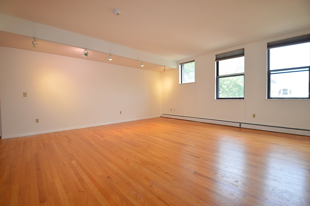 2 bed, 2 bath apartment for rent at 50 Winchester St Unit 206, Coolidge Corner — photo 3 of 13