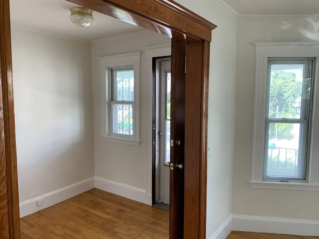 2 bed, 1 bath apartment for rent at 50 Windsor Rd Unit 1, South Medford — photo 25 of 42