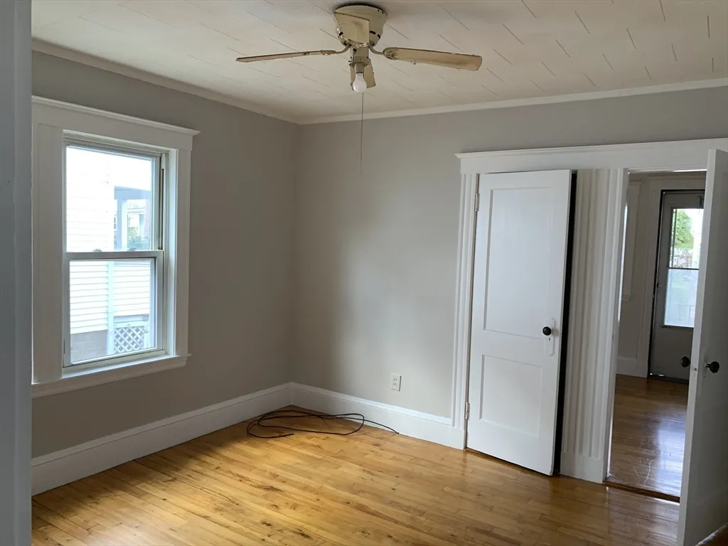 2 bed, 1 bath apartment for rent at 50 Windsor Rd Unit 1, South Medford — photo 19 of 42