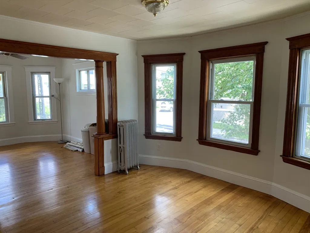 2 bed, 1 bath apartment for rent at 50 Windsor Rd Unit 1, South Medford — photo 33 of 42