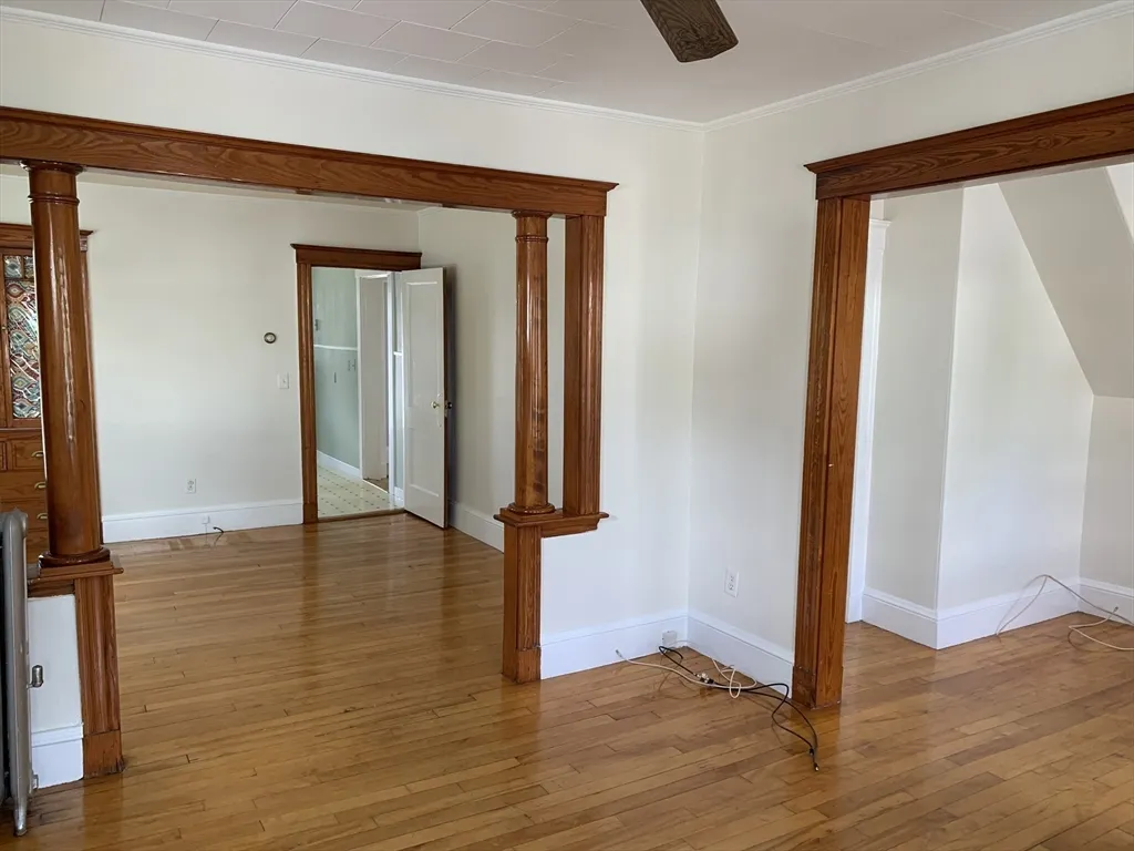 2 bed, 1 bath apartment for rent at 50 Windsor Rd Unit 1, South Medford — photo 28 of 42