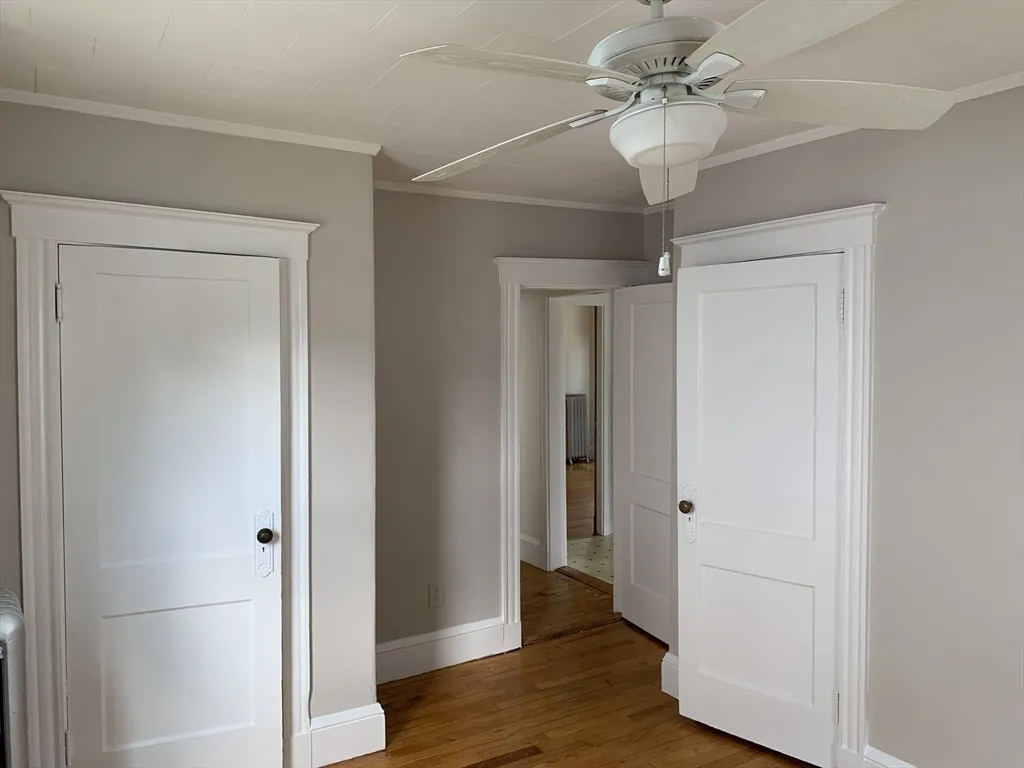 2 bed, 1 bath apartment for rent at 50 Windsor Rd Unit 1, South Medford — photo 11 of 42