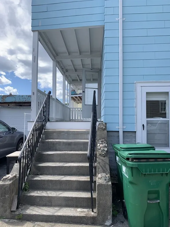 2 bed, 1 bath apartment for rent at 50 Windsor Rd Unit 1, South Medford — photo 37 of 42