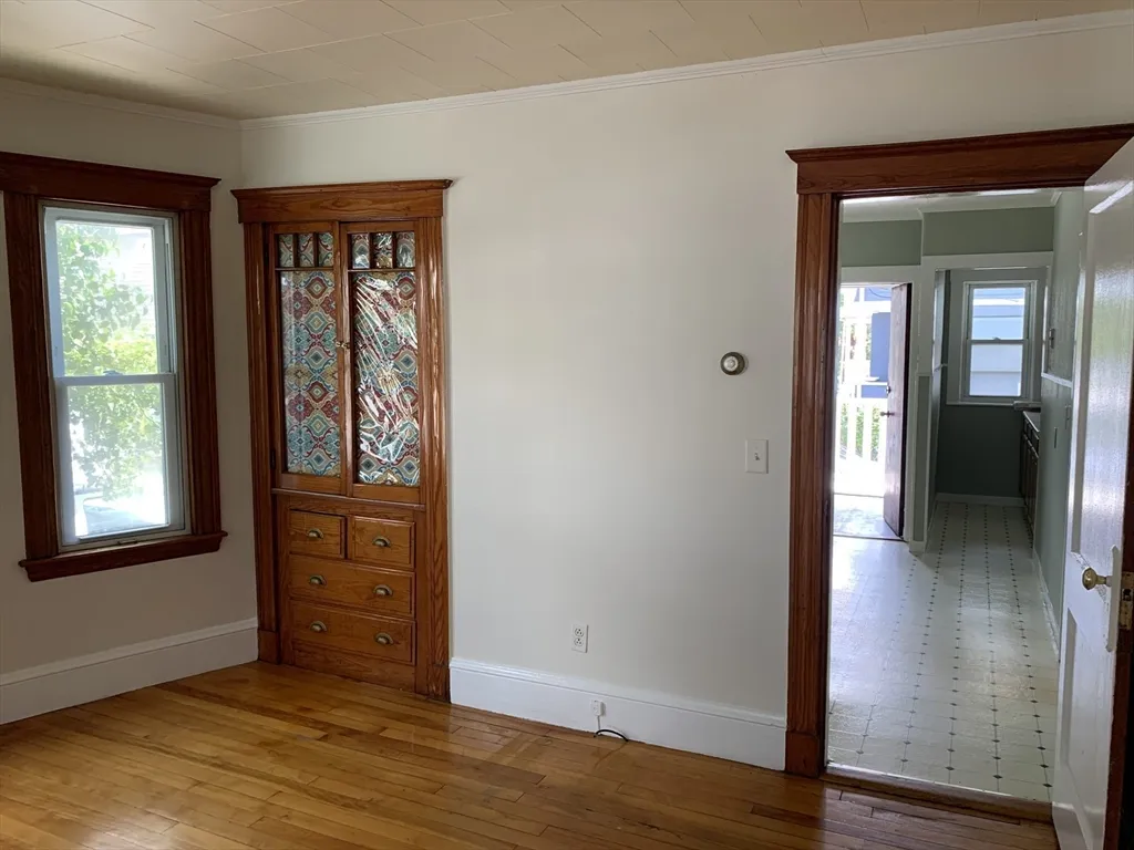 2 bed, 1 bath apartment for rent at 50 Windsor Rd Unit 1, South Medford — photo 35 of 42