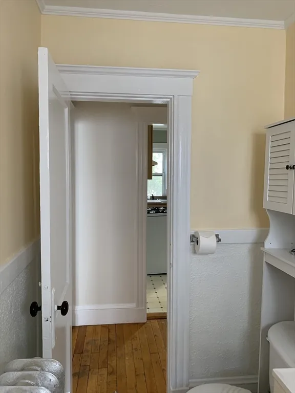 2 bed, 1 bath apartment for rent at 50 Windsor Rd Unit 1, South Medford — photo 17 of 42