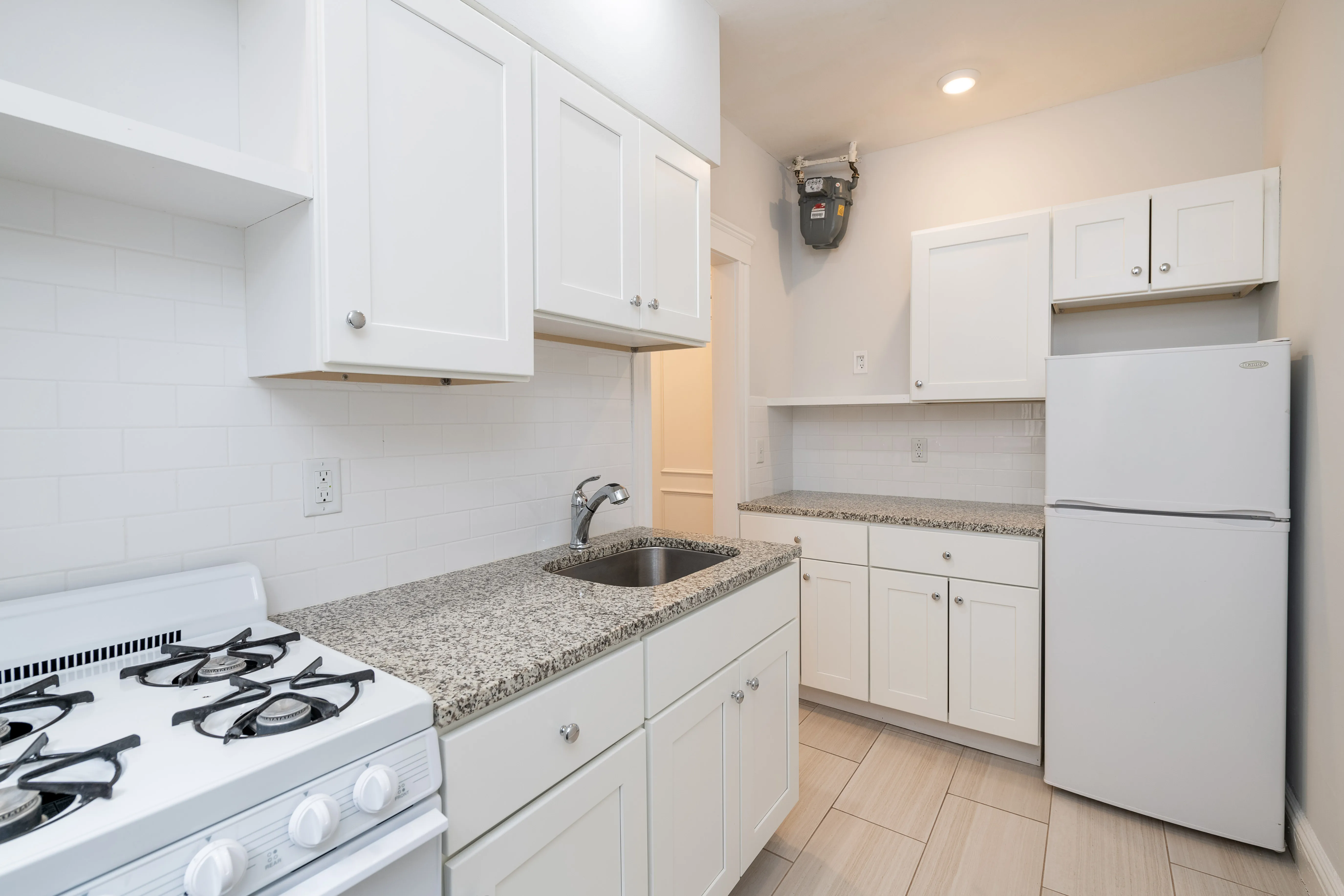 Studio bed, 1 bath apartment for rent at 50 Worthington St Unit 24A, Mission Hill — photo 2 of 9