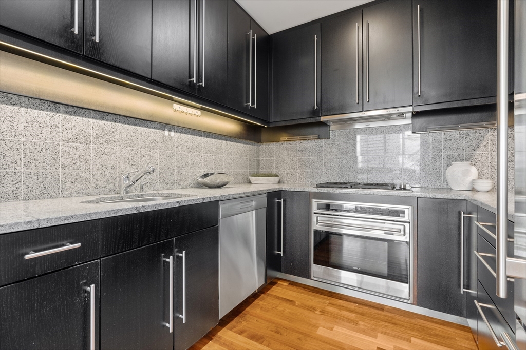 2 bed, 2 bath apartment for rent at 500 Atlantic Ave Unit 18A, Waterfront — photo 9 of 32