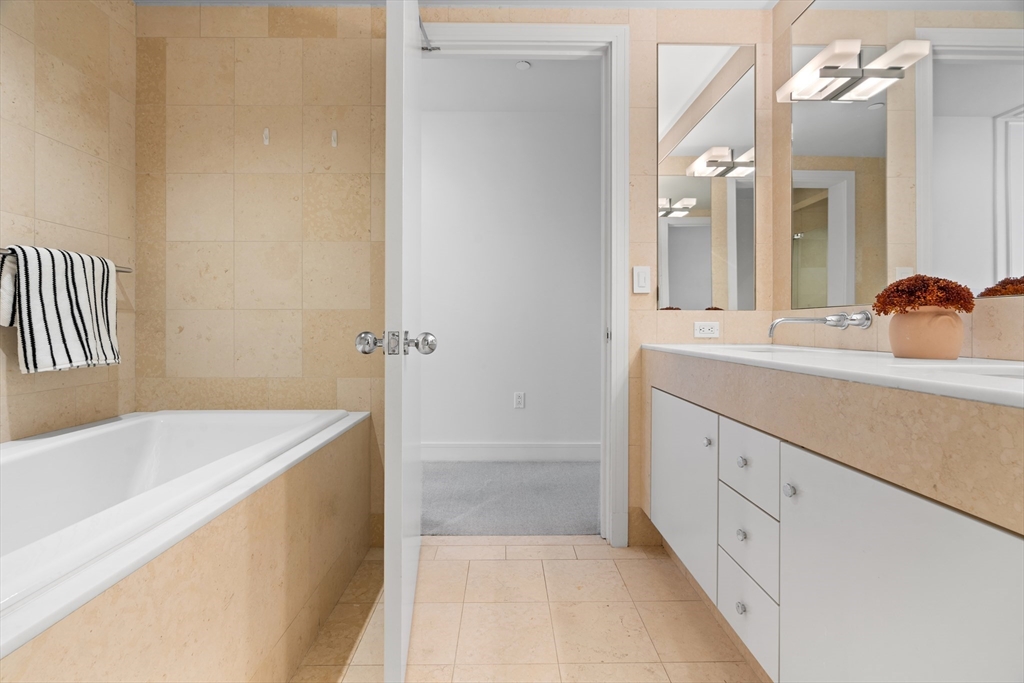 2 bed, 2 bath apartment for rent at 500 Atlantic Ave Unit 18A, Waterfront — photo 15 of 32