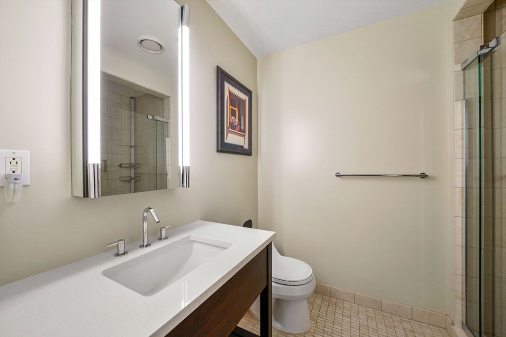 2 bed, 2 bath apartment for rent at 500 Atlantic Ave Unit 18G, Waterfront — photo 17 of 25