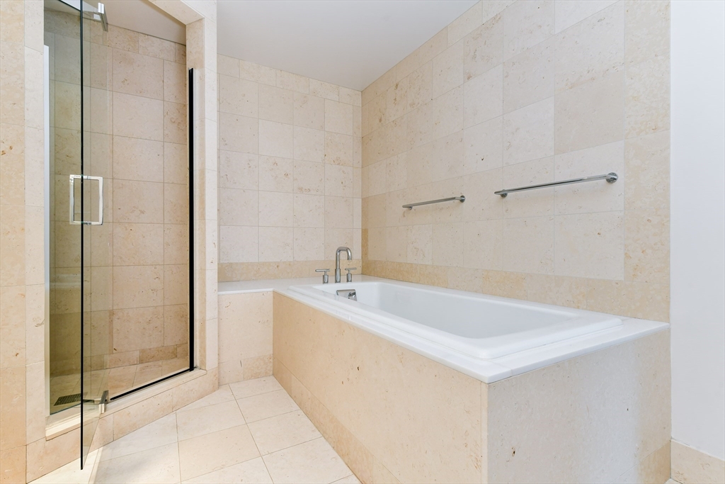2 bed, 2 bath apartment for rent at 500 Atlantic Ave Unit 19F, Midtown — photo 16 of 24