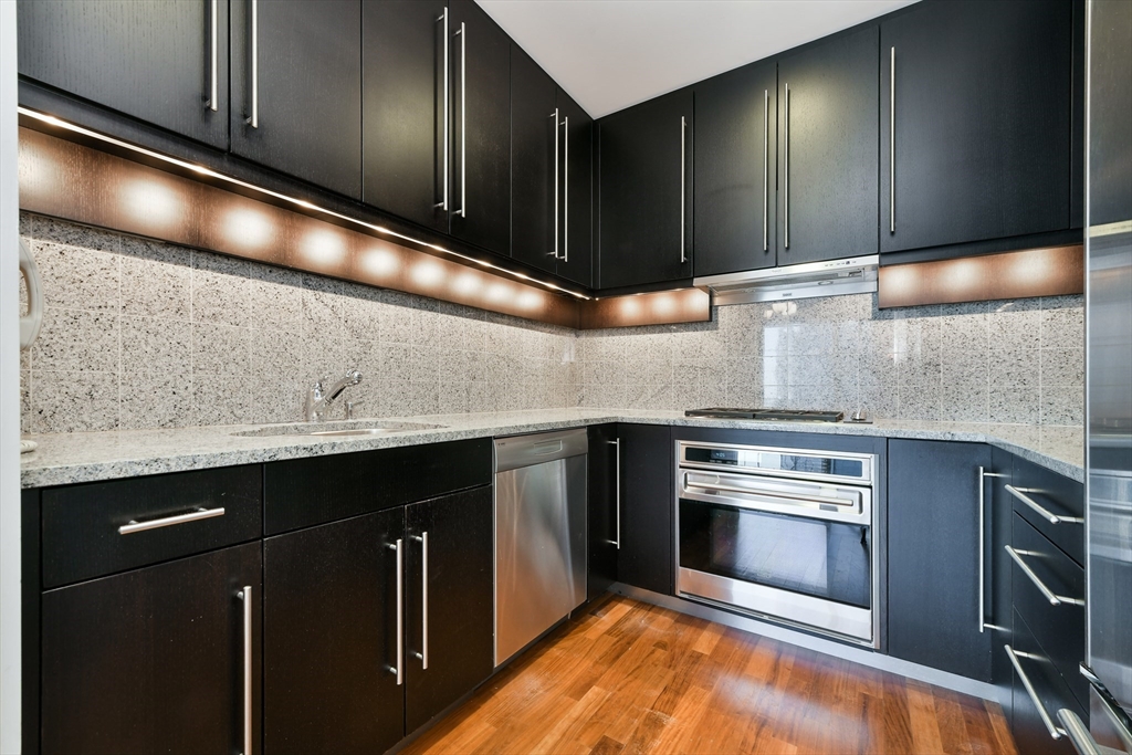 2 bed, 2 bath apartment for rent at 500 Atlantic Ave Unit 19F, Midtown — photo 9 of 24