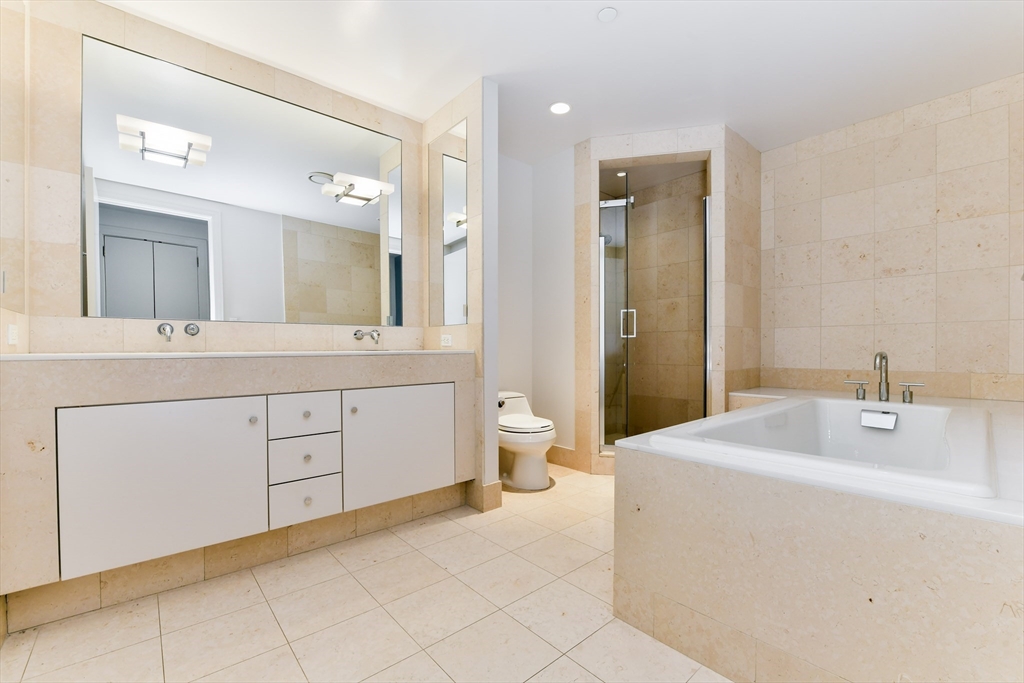 2 bed, 2 bath apartment for rent at 500 Atlantic Ave Unit 19F, Midtown — photo 14 of 24