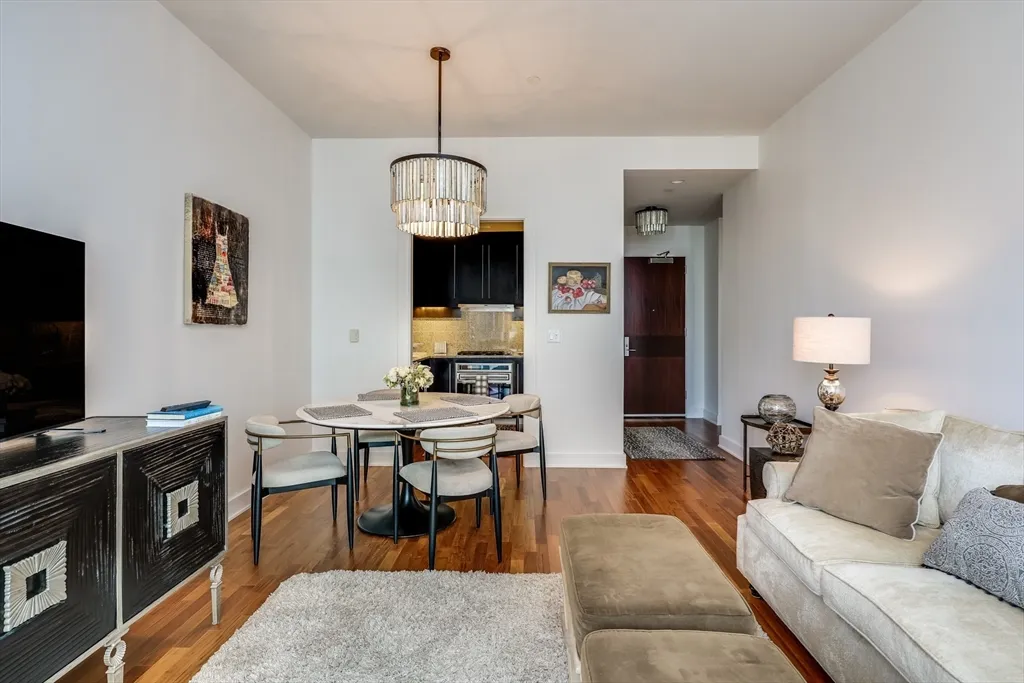2 bed, 2 bath apartment for rent at 500 Atlantic Ave Unit PH20L, Waterfront — photo 3 of 12
