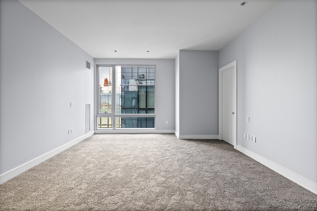 3 bed, 3 bath apartment for rent at 500 Atlantic Ave Unit PH21B, Waterfront — photo 13 of 30