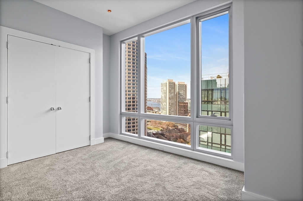 3 bed, 3 bath apartment for rent at 500 Atlantic Ave Unit PH21B, Waterfront — photo 20 of 30