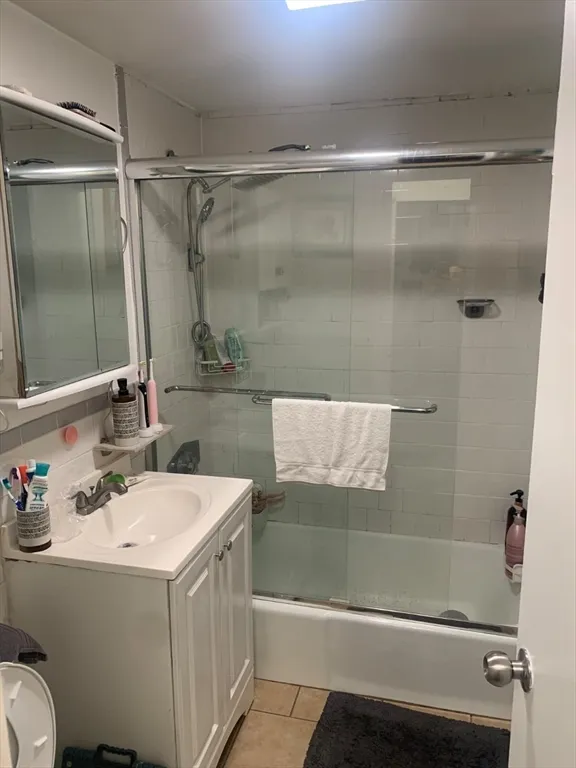 2 bed, 1 bath apartment for rent at 500 Beach St Unit 3, Revere — photo 9 of 11