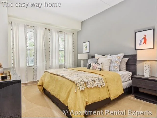 Studio bed, 1 bath apartment for rent at 500 Broadway Unit Studio, Malden — photo 4 of 8