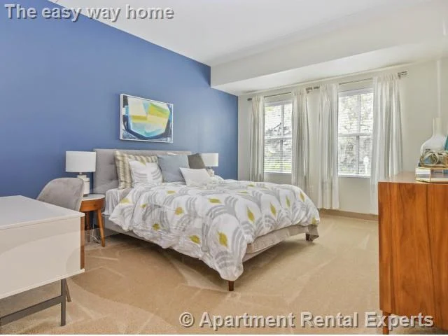 Studio bed, 1 bath apartment for rent at 500 Broadway Unit Studio, Malden — photo 3 of 8