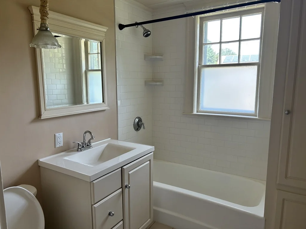 4 bed, 2 bath apartment for rent at 500 Lowell St, Lexington — photo 14 of 19