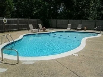 2 bed, 1 bath apartment for rent at 500 North Shore Rd Unit 13B, Peabody — photo 14 of 15