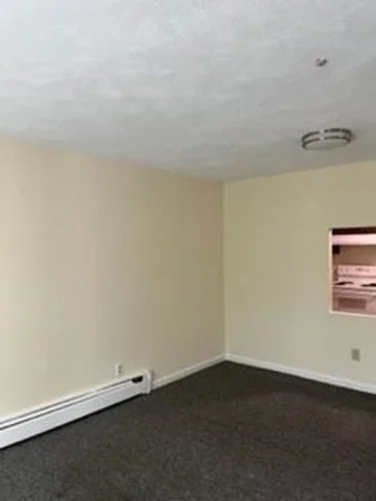 2 bed, 1 bath apartment for rent at 500 North Shore Rd Unit 1C Top levl, Peabody — photo 5 of 10