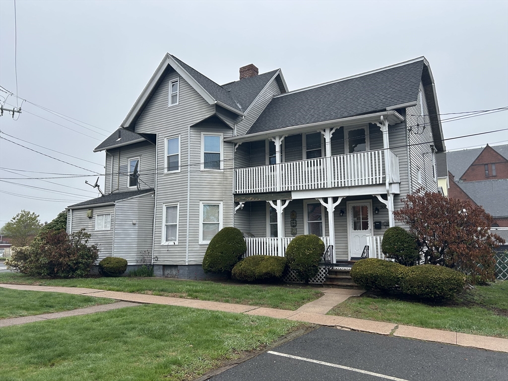 2 bed, 1 bath apartment for rent at 500 Pleasant St Unit 2, Holyoke — photo 1 of 13