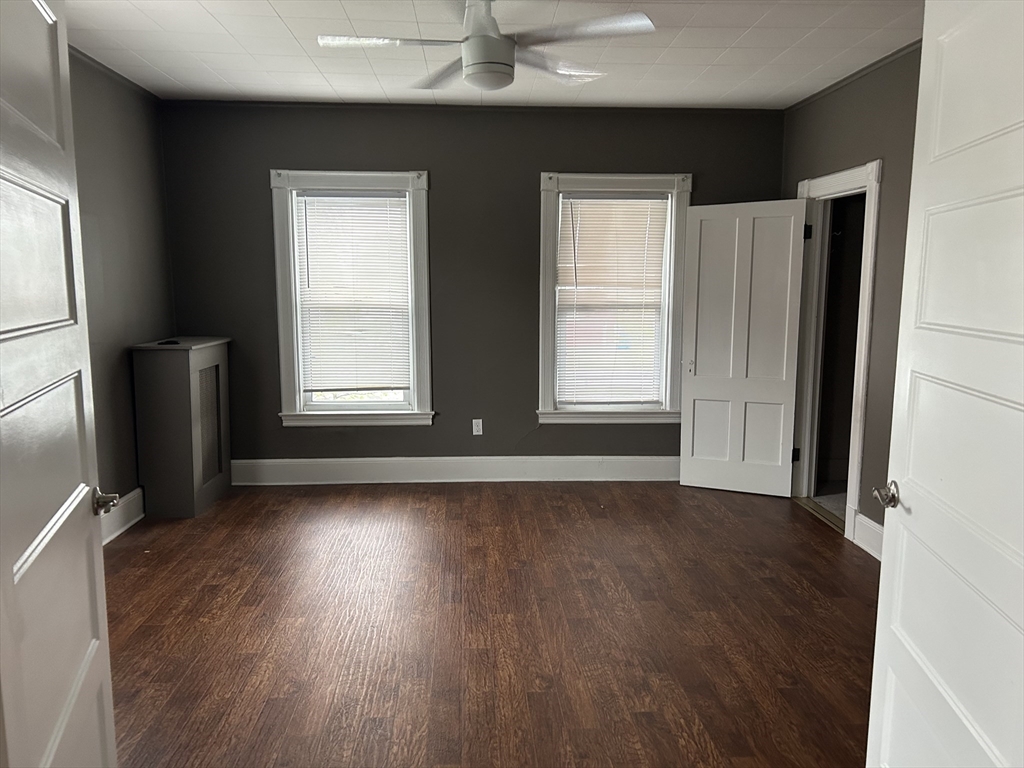 2 bed, 1 bath apartment for rent at 500 Pleasant St Unit 2, Holyoke — photo 9 of 13
