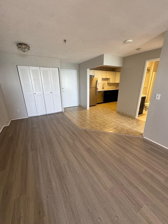 1 bed, 1 bath apartment for rent at 500 Revere Beach Blvd Unit 1004, Revere — photo 2 of 8