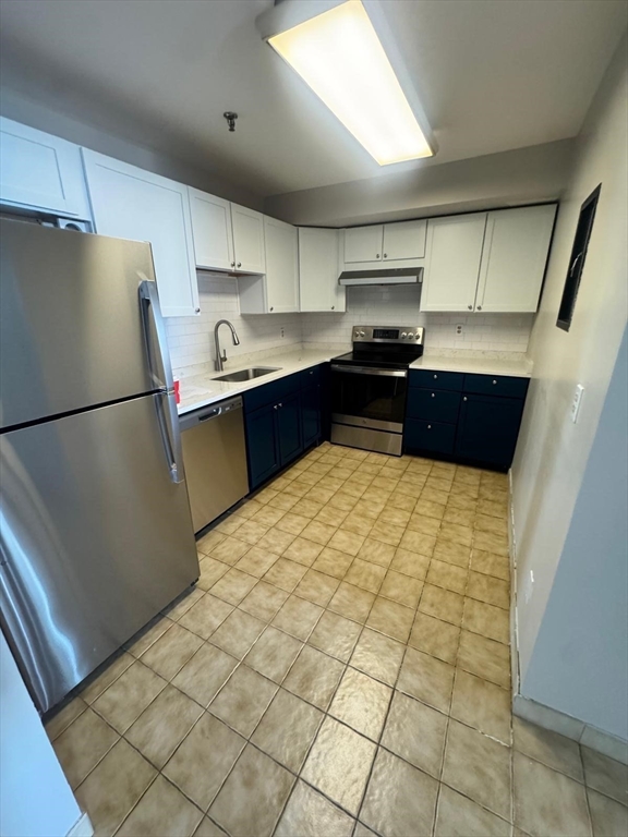 1 bed, 1 bath apartment for rent at 500 Revere Beach Blvd Unit 1004, Revere — photo 4 of 8