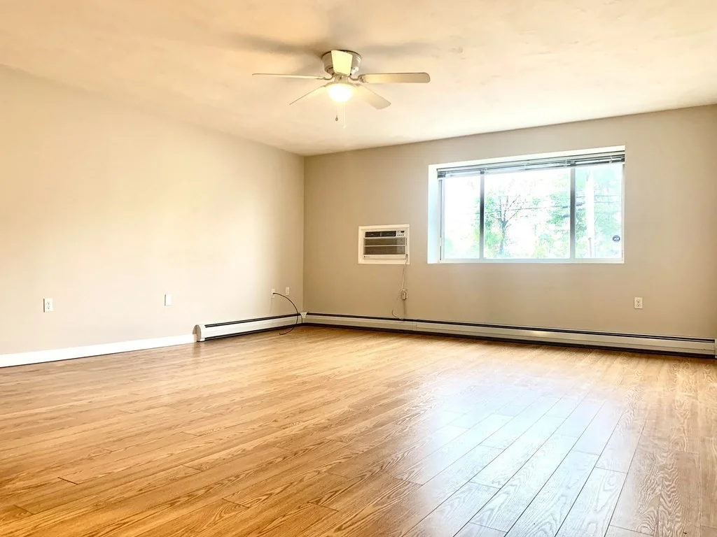 2 bed, 1 bath apartment for rent at 500 Revere Beach Blvd Unit 110, Revere — photo 3 of 25