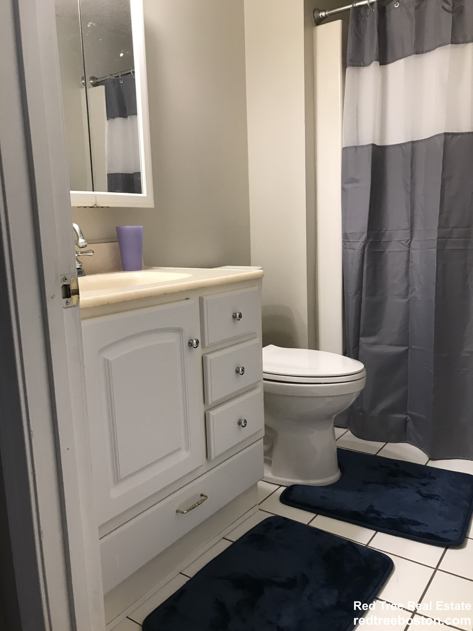 3 bed, 2 bath apartment for rent at 500 Salem St Unit 201, Medford — photo 2 of 15