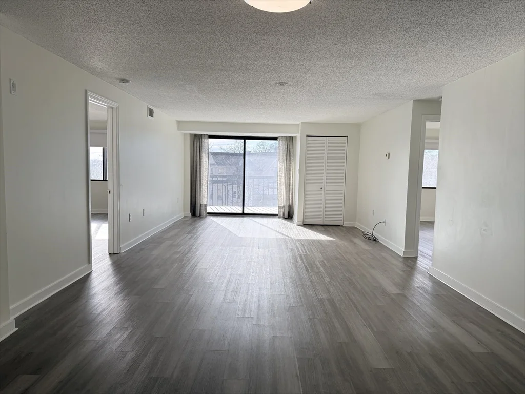 2 bed, 2 bath apartment for rent at 500 Salem St Unit 406, Medford — photo 4 of 12