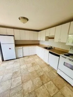 3 bed, 2 bath apartment for rent at 500 Salem St Unit 808, Medford — photo 8 of 24