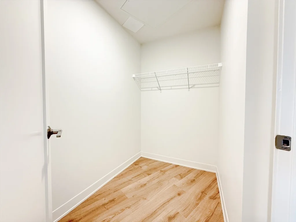 1 bed, 1 bath apartment for rent at 500 Talbot Ave Unit 102, Dorchester — photo 4 of 17