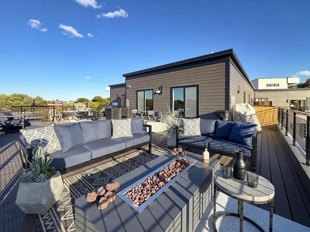 3 bed, 2 bath apartment for rent at 500 Talbot Ave Unit 403, Dorchester — photo 14 of 30