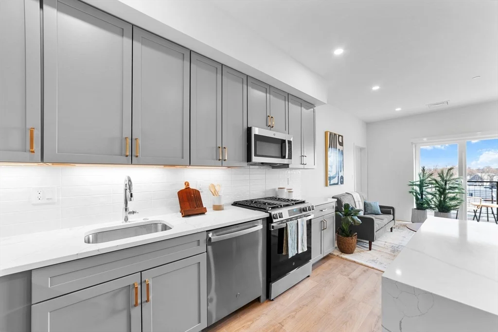 1 bed, 1 bath apartment for rent at 500 Talbot Ave Unit 406, Dorchester — photo 2 of 24