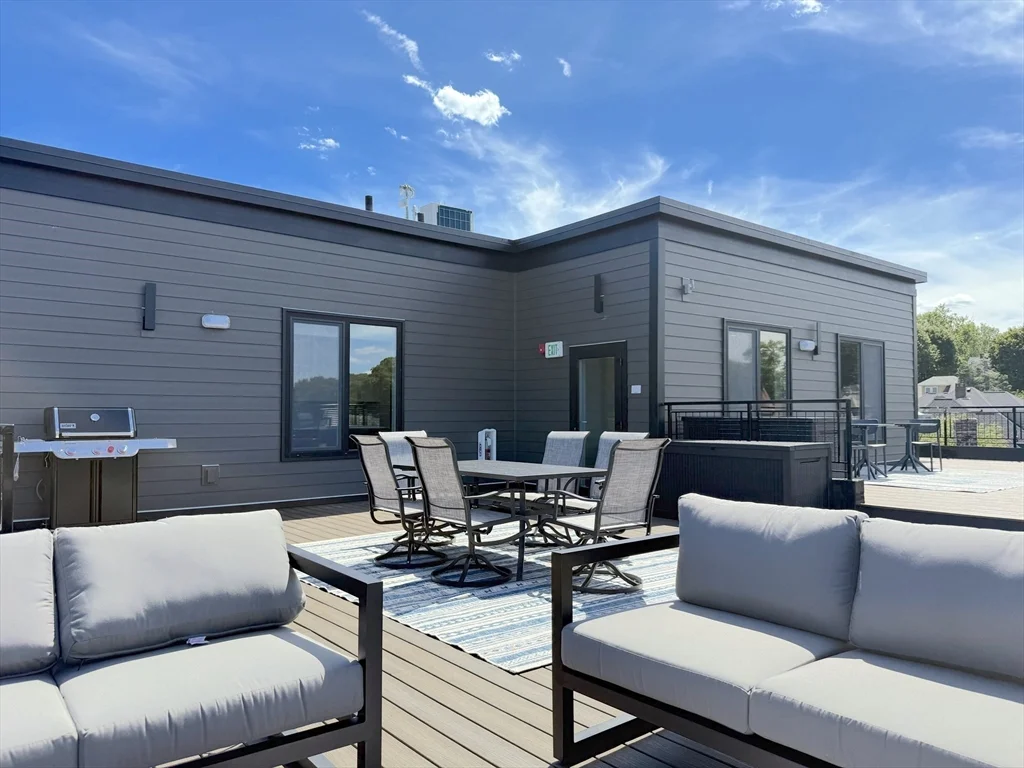 1 bed, 1 bath apartment for rent at 500 Talbot Ave Unit 406, Dorchester — photo 16 of 24