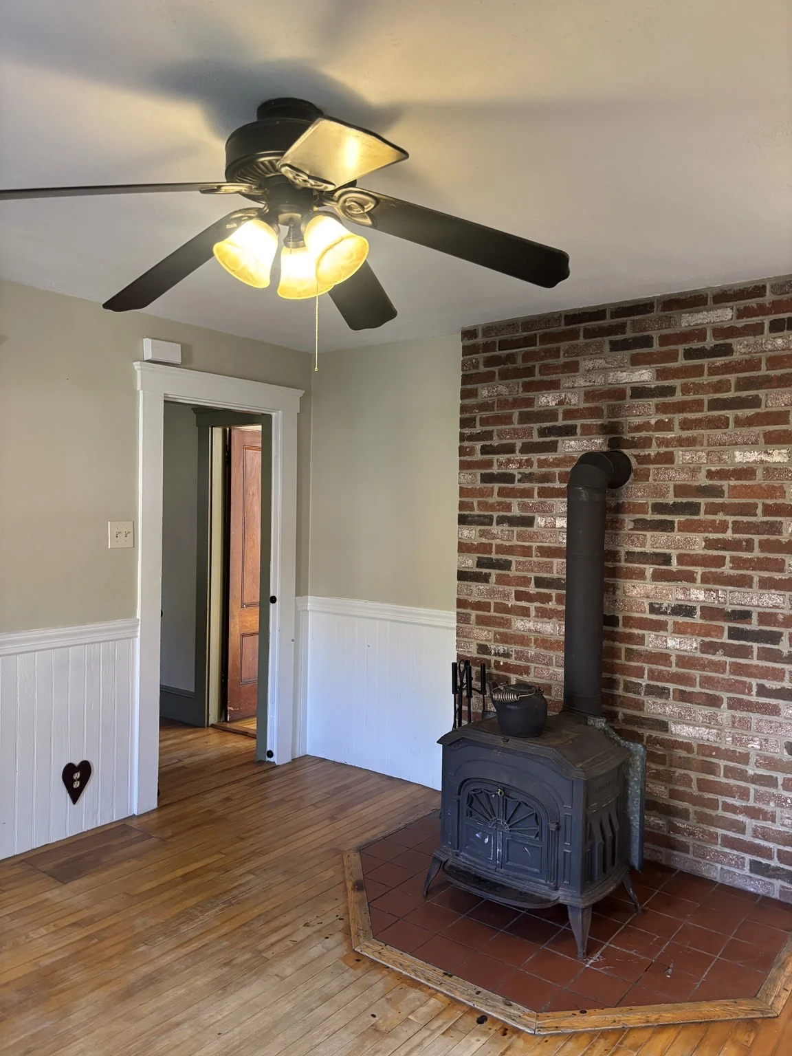 3 bed, 1 bath apartment for rent at 500 W Main St, Northborough — photo 16 of 31
