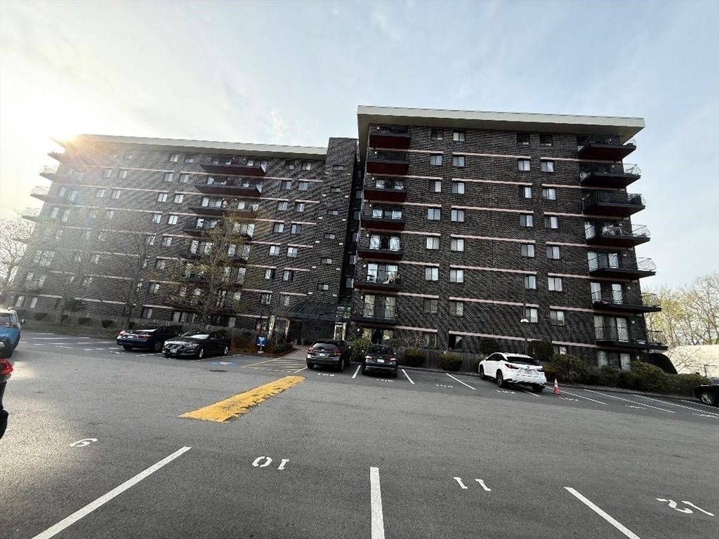 2 bed, 2 bath apartment for rent at 500 Washington St Unit 604, Quincy — photo 1 of 14