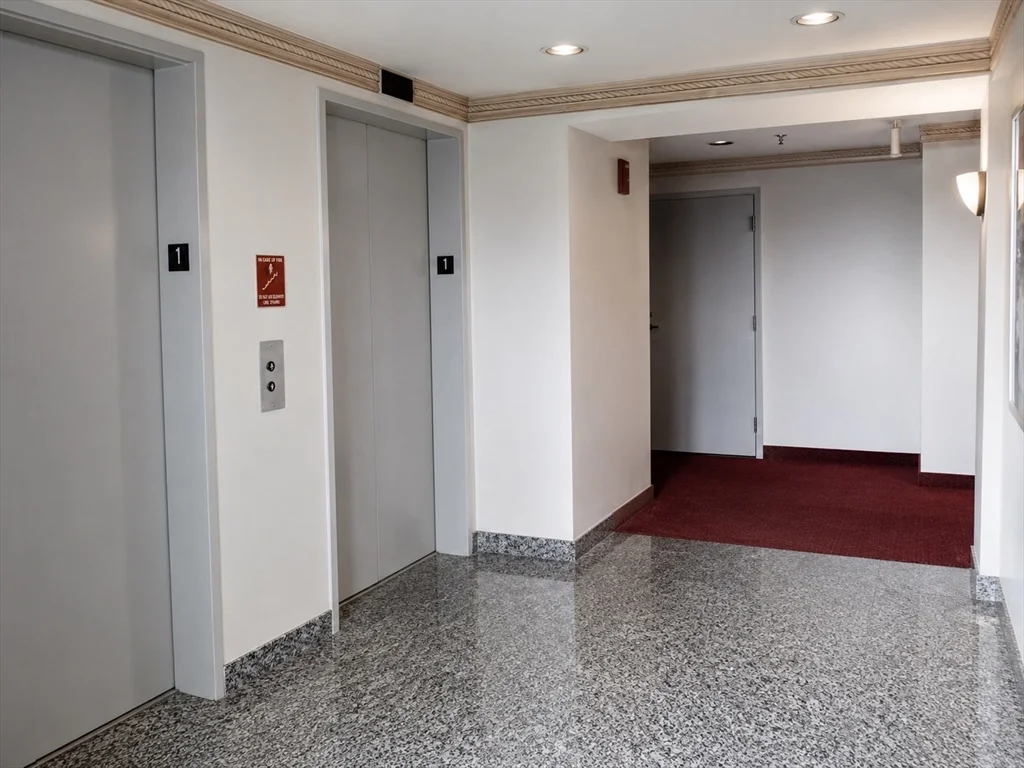 2 bed, 2 bath apartment for rent at 500 Washington St Unit 204, Quincy — photo 3 of 22