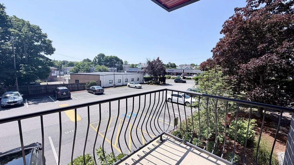 2 bed, 2 bath apartment for rent at 500 Washington St Unit 207, Quincy — photo 5 of 18